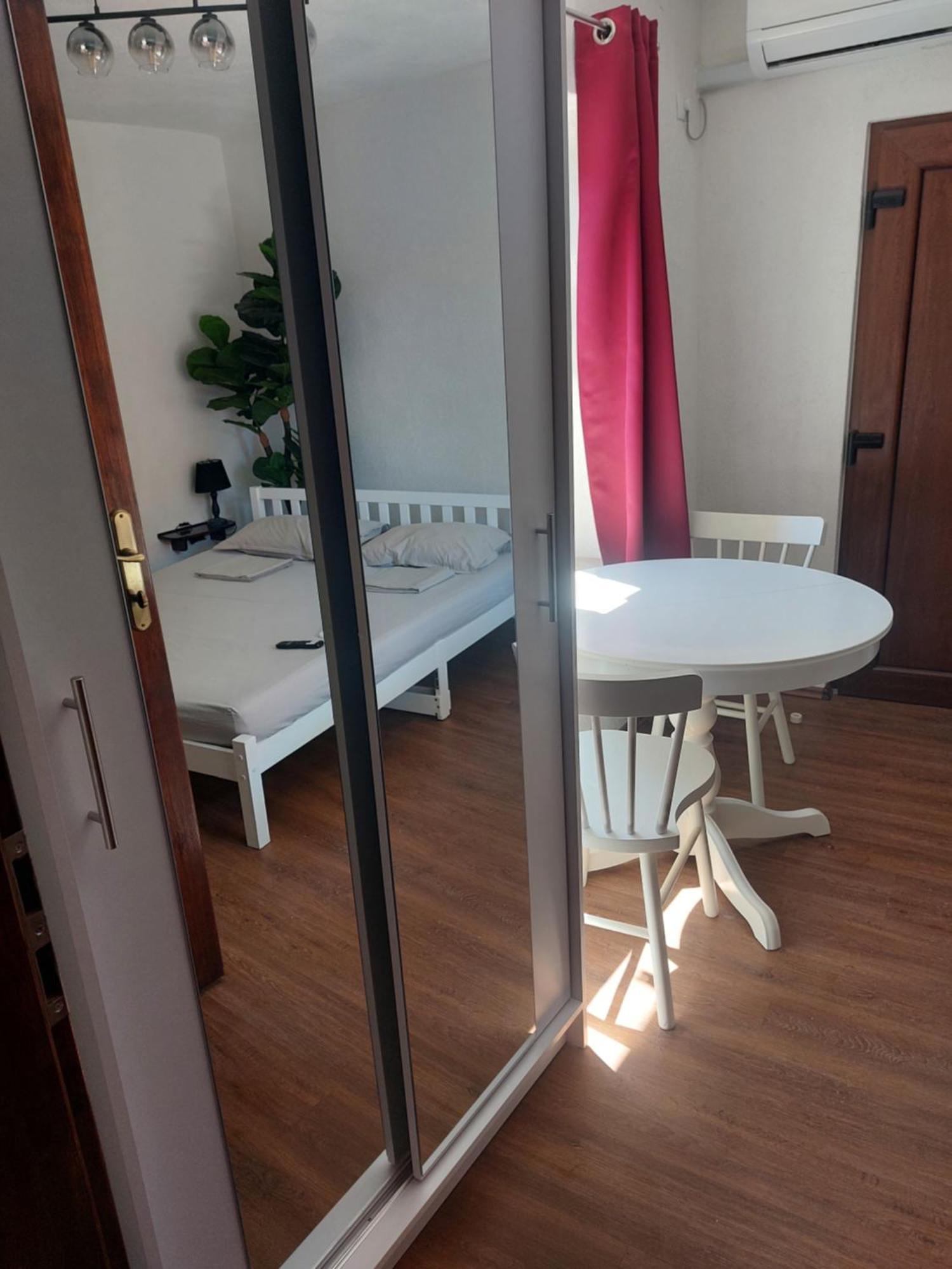 Studio Sea And The City Ровинь Экстерьер фото